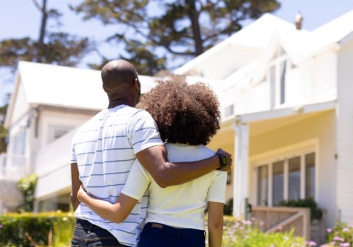 A Comprehensive Guide to Buying Your First Home