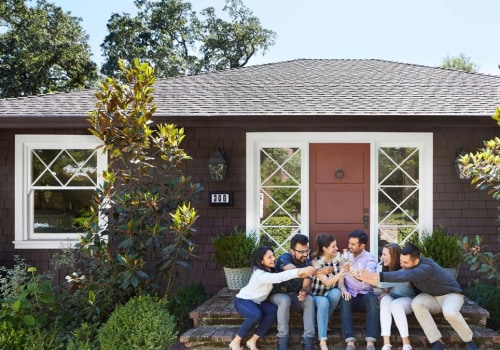 What's the Best Age to Buy a House?